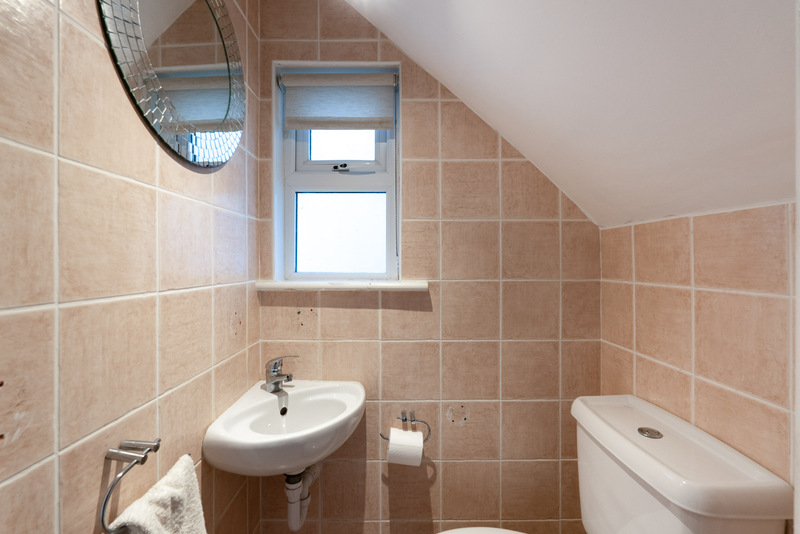 Photo of Broadford Hill, D16 P866