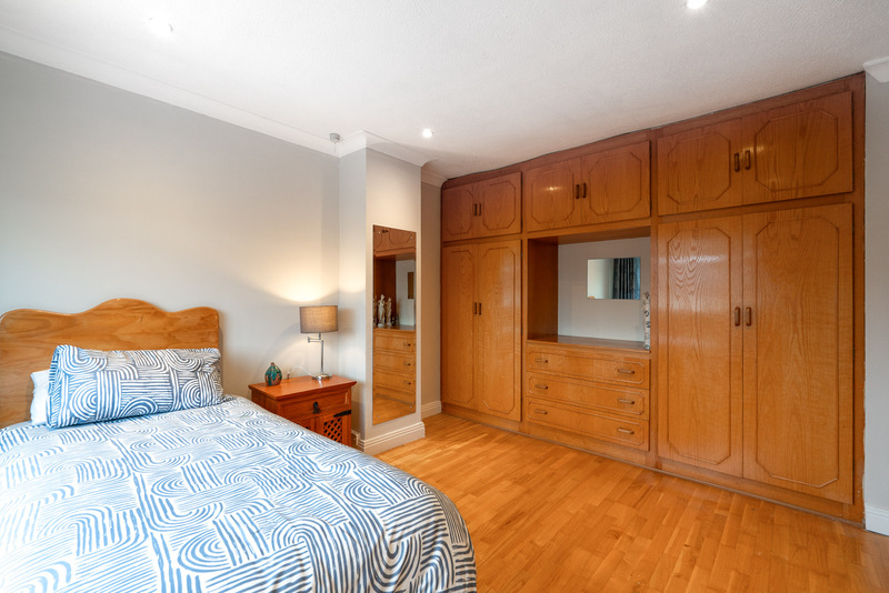 Photo of Broadford Hill, D16 P866