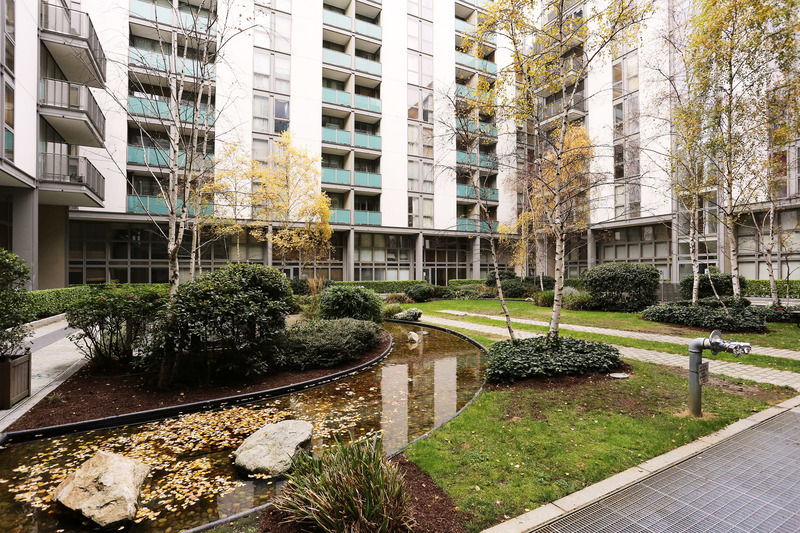 Photo of Thomastown House, Spencer Dock, IFSC, Dublin 1, D01 F624