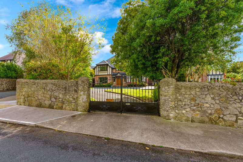 Detached House for Rent in Dalkey Aisling, Saval Park Road Sherry