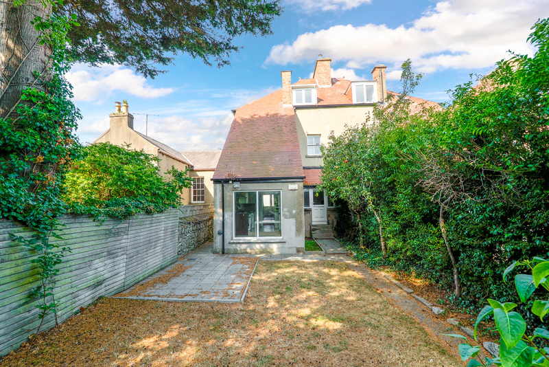 Photo of Albert Road Lower, Sandycove, Co. Dublin, A96 W8X9