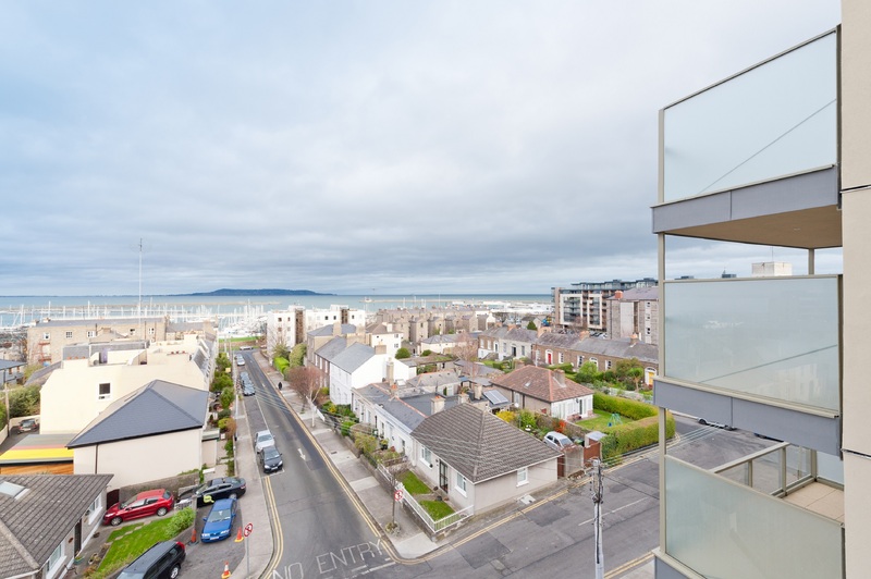 Apartment for Rent in Dun Laoghaire The Crofton, 15/16 Place Sherry FitzGerald