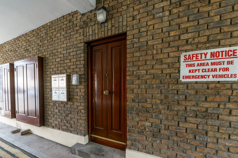 Photo of Windsor Court, Windsor Place, Pembroke Street, Dublin 2, D02 XT38