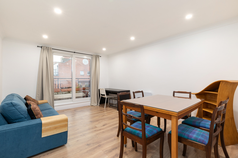 Photo of Hook Head, Custom House Harbour, IFSC, Dublin 1., D01 XA00