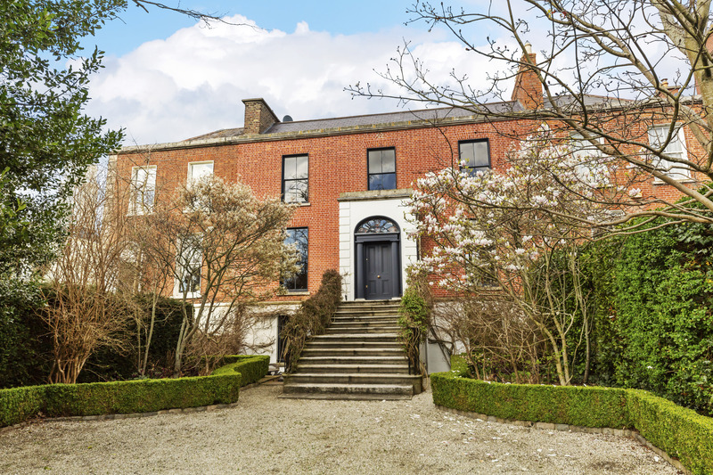 Photo of 13 Wellington Place, Dublin 4, D04 A2N3