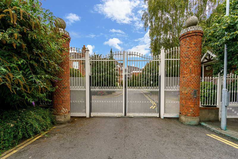 Photo of The Sweepstakes, Ballsbridge, Dublin 4, D04 TY04