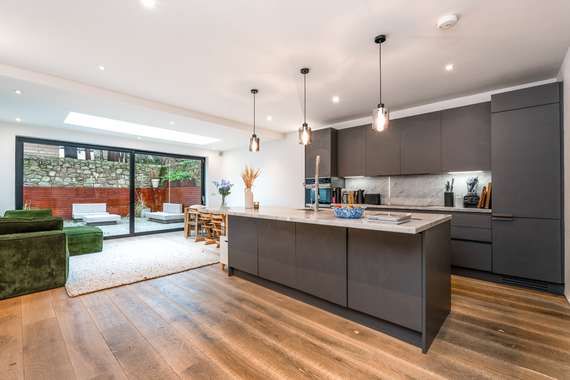 Photo of Grosvenor Lane, Rathmines, Dublin 6, D06 FE03