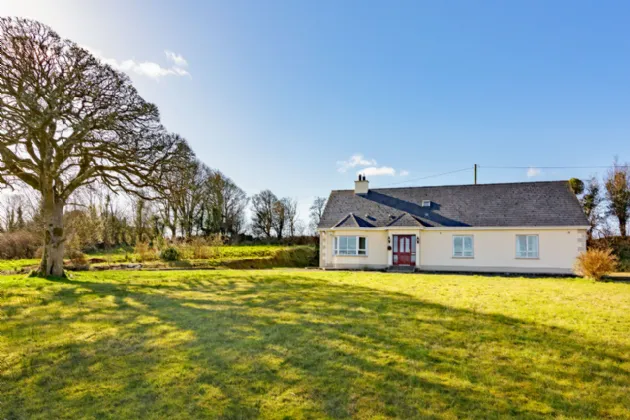 Photo of Carrickbanagher, Drumfin, Co. Sligo, F52X957