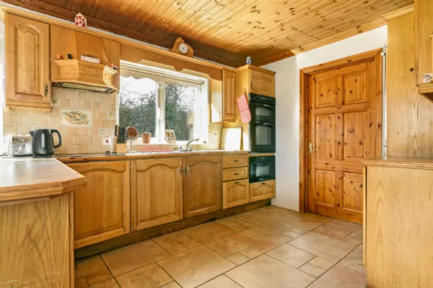 Photo of Carrickbanagher, Drumfin, Co. Sligo, F52X957