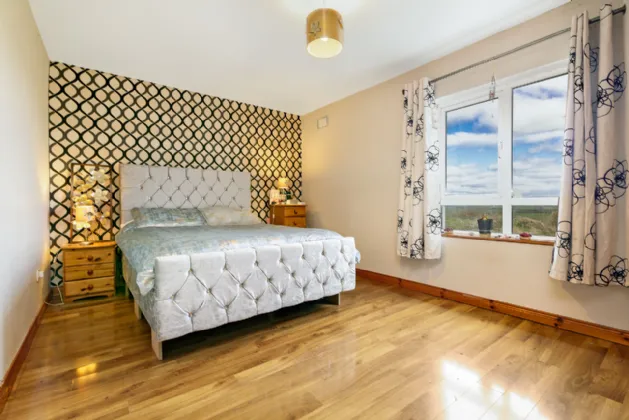 Photo of Carrickbanagher, Drumfin, Co. Sligo, F52X957