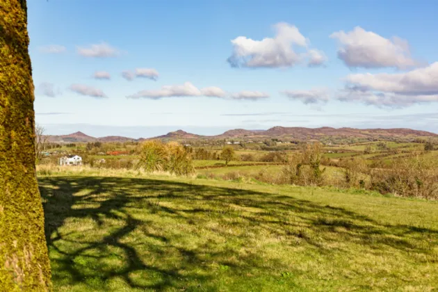 Photo of Carrickbanagher, Drumfin, Co. Sligo, F52X957