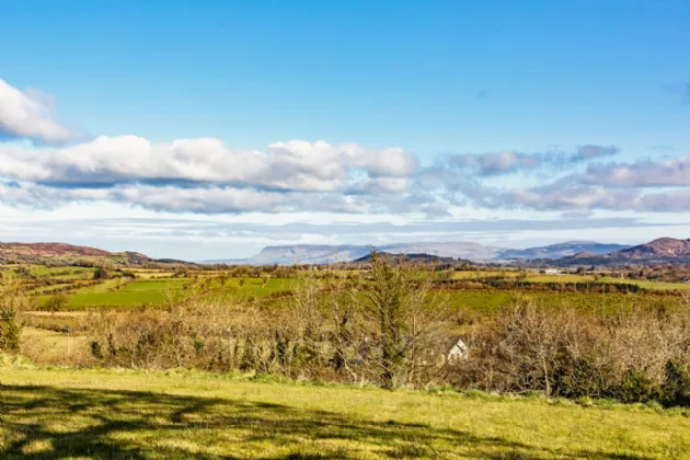 Photo of Carrickbanagher, Drumfin, Co. Sligo, F52X957