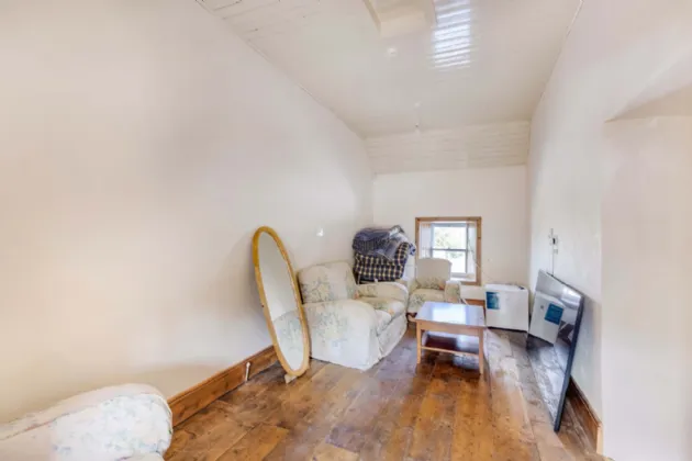 Photo of Gartlan's, The Thatch, Lower Main Street, Kingscourt, Co. Cavan, A82 A0D9