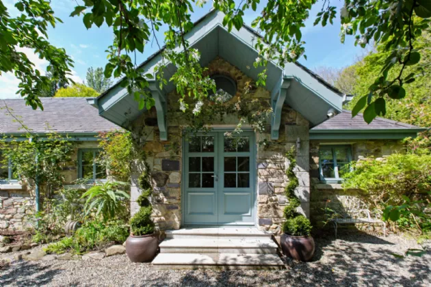 Photo of Moon River Cottage, Mill Road, Ballinacarrig Lower, Ballinaclash, A67DK31