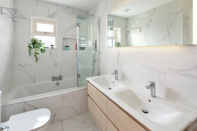 Photo of 5 Valley Close, Druid Valley, Cabinteely, Dublin 18, D18 PH36