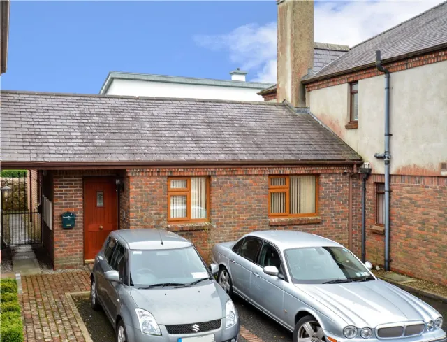 Photo of 4 The Nurseries, Taylors Hill, Galway