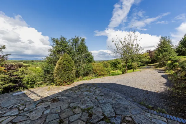 Photo of Hillside, Tinnacarrick, Newbawn, Co. Wexford, Y35P894