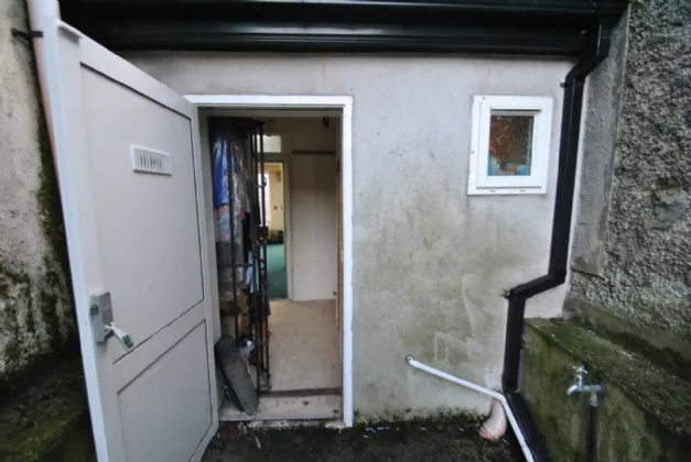 Photo of Main Street, Roscrea, Co. Tipperary, E53 VP76