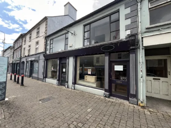 Photo of Main Street, Roscrea, Co. Tipperary, E53 VP76