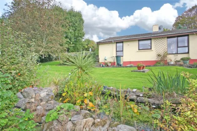 Photo of 19 Tullyvarraga Hill, Shannon, Co Clare, V14 D291