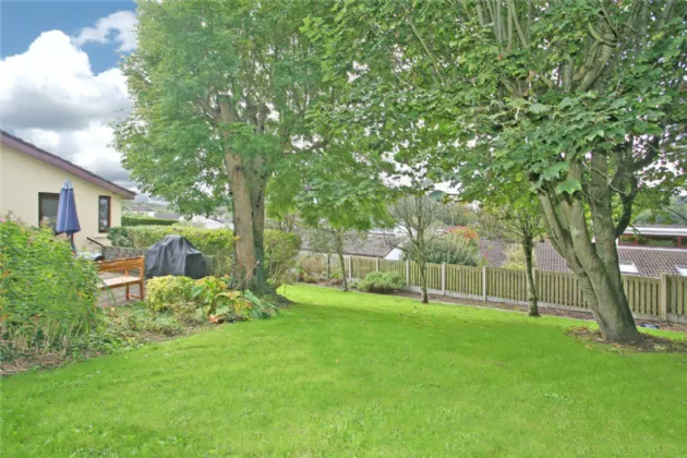 Photo of 19 Tullyvarraga Hill, Shannon, Co Clare, V14 D291