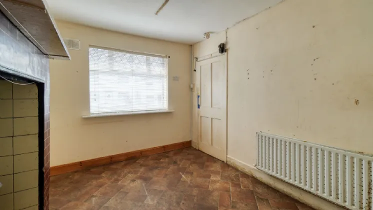 Photo of 37 Saint John's Square, Portlaoise, Laois, R32T1HW