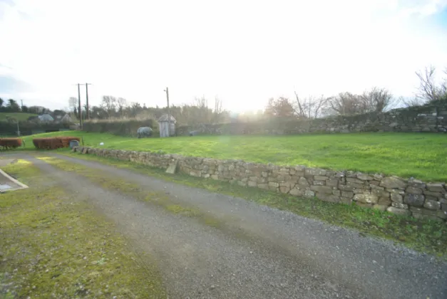 Photo of New Road, Roscrea, Co. Tipperary, E53 NX27