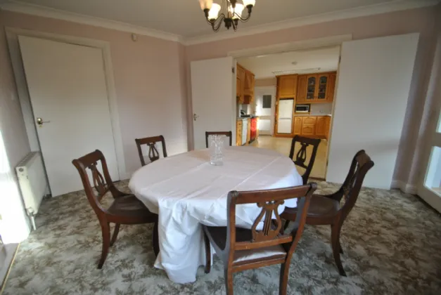 Photo of New Road, Roscrea, Co. Tipperary, E53 NX27