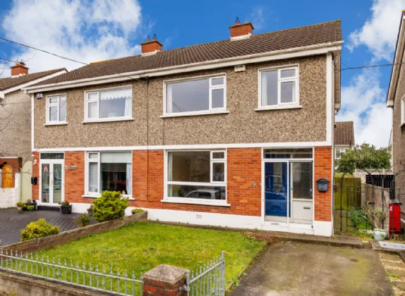 Photo of 6 Albert College Crescent, Glasnevin, Dublin 9, D09PC83