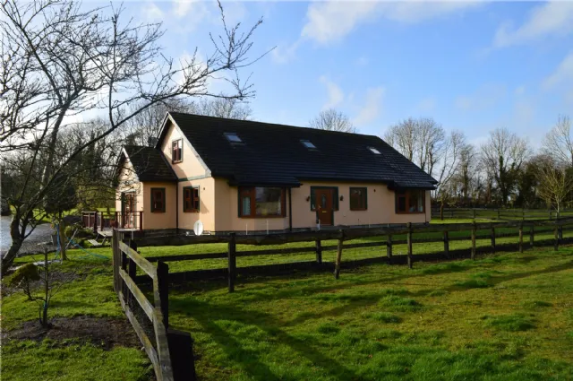 Photo of Holly Ash, Derrycooley, Rahan, Co Offaly, R35N840