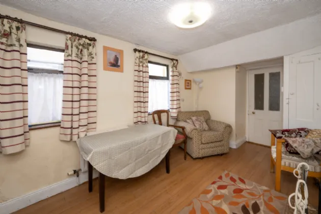 Photo of Sunmount, 11 Aldergrove, Highfield West, Cork, T12 Y3X6