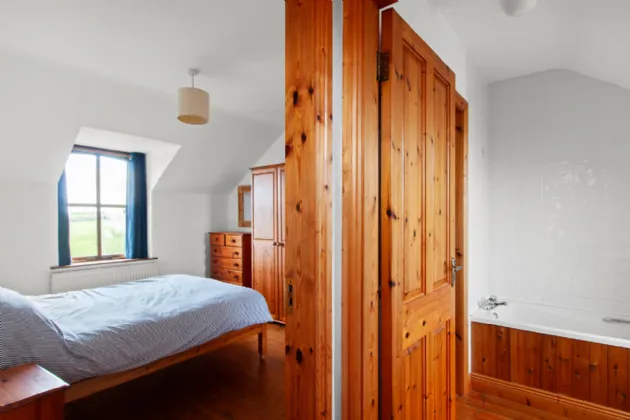 Photo of Reen Cottage, Ballyrisode, Goleen, Co Cork, P81 X039