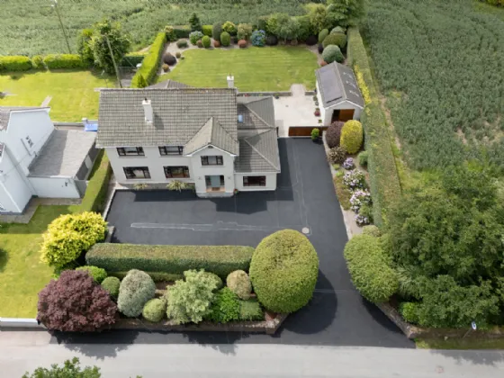 Photo of Woodview House, Upper Farran, Farran, Co Cork, P31EK02