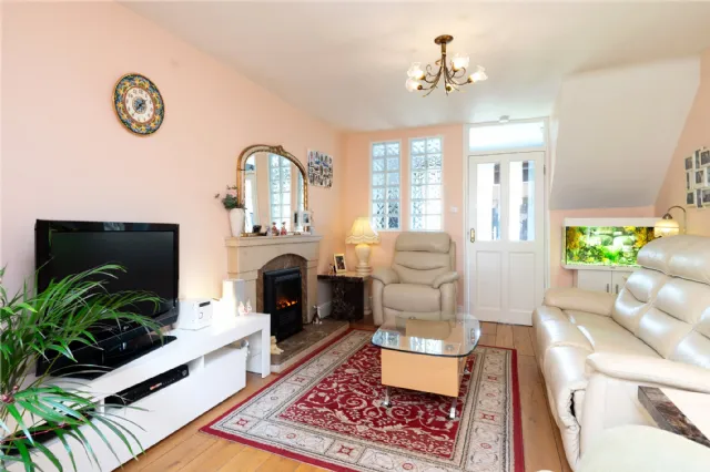 Photo of 9 Owendore Crescent, Rathfarnham, Dublin 14, D14 PY11