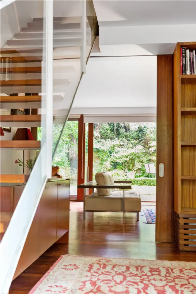 Photo of 6 Raglan Lane, Ballsbridge, Dublin 4, D04 V9F4