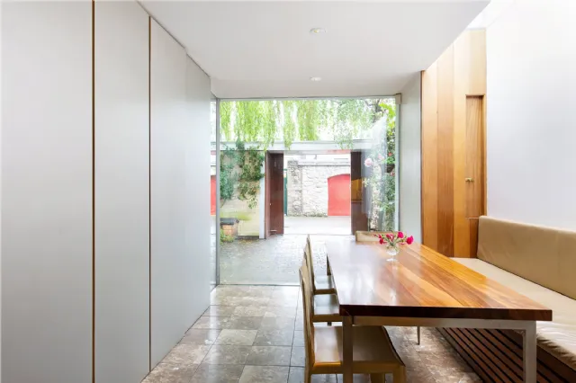 Photo of 6 Raglan Lane, Ballsbridge, Dublin 4, D04 V9F4