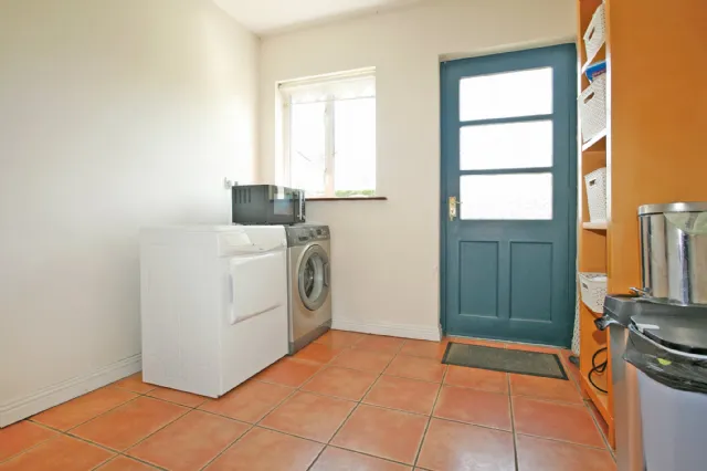 Photo of 19 Ferndale, Ennis Road, Limerick, V94 WNC0