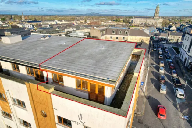 Photo of 27 Weavers Hall, Market Square, Longford, N39 V584