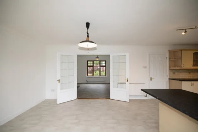 Photo of 2 Maudlin Court, Thomastown, Co Kilkenny, R95 WT35