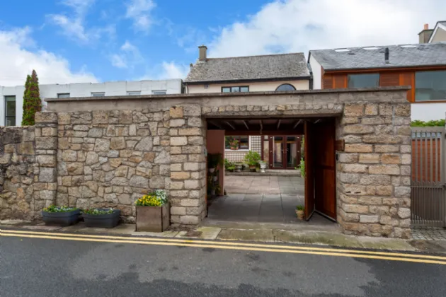 Photo of 10 Morehampton Lane, Donnybrook, Dublin 4, D04 Y6V2