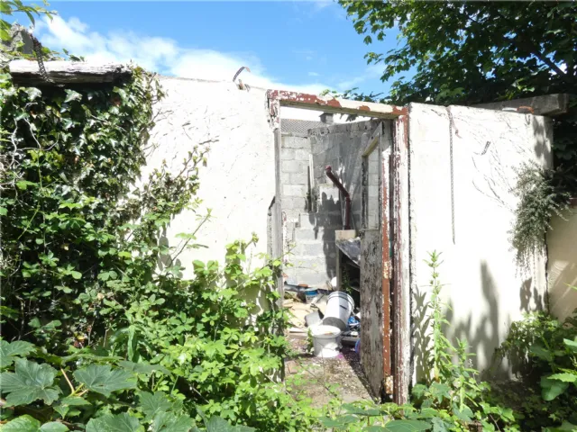 Photo of 37 Woodlawn Grove, Cork Road, Waterford, X91 A49K