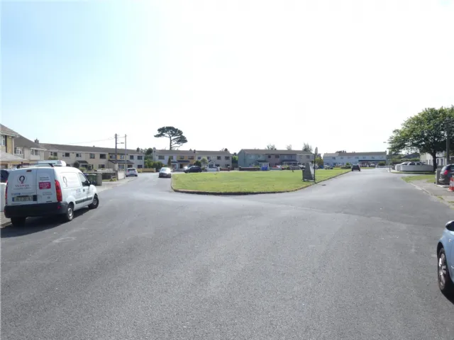 Photo of 37 Woodlawn Grove, Cork Road, Waterford, X91 A49K
