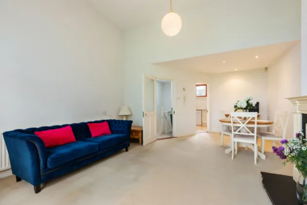 Photo of 7 The Hedgerows, Foxrock, Dublin 18, D18 X8H2