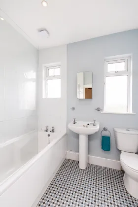 Photo of 24 Seafield Avenue, Clontarf, Dublin 3, D03 YC66