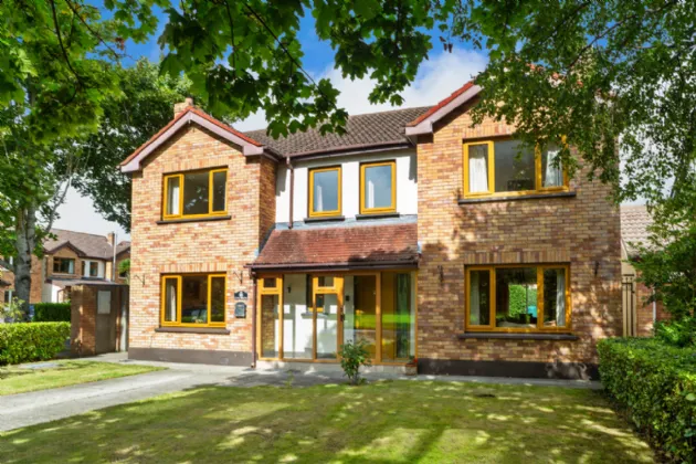 Photo of 38 Marlfield, Cabinteely, Dublin 18, D18K7W2