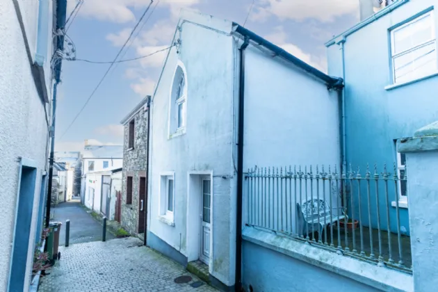 Photo of 2 Chapel Lane, Youghal, Co Cork, P36 WD98