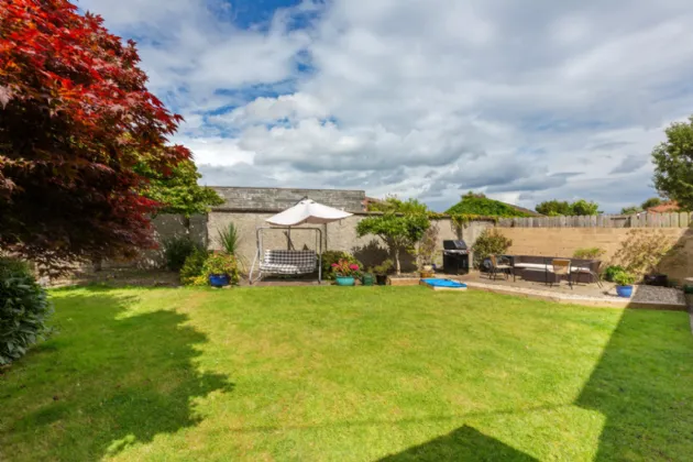 Photo of 237 Lower Kilmacud Road, Kilmacud, Dublin 14, D14 E220