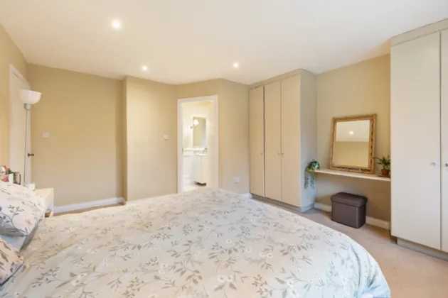 Photo of Hadleigh, 137 Stillorgan Road, Donnybrook, Dublin 4, D04 N6C9