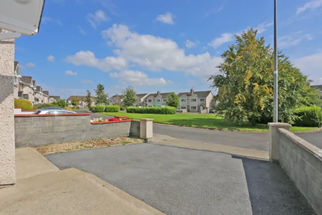 Photo of 38 Lios Anama, Sixmilebridge, Co. Clare, V95W935