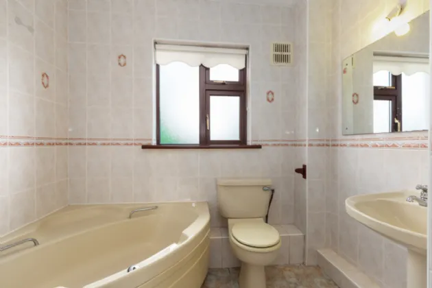 Photo of 2 The Coppice, Woodfarm Acres, Dublin 20, D20 H599